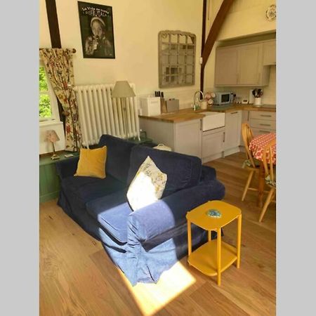 Gorgeous Comfortable Barn With Huge Private Orchard In Quiet Suffolk Location Depden المظهر الخارجي الصورة