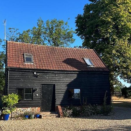 Gorgeous Comfortable Barn With Huge Private Orchard In Quiet Suffolk Location Depden المظهر الخارجي الصورة